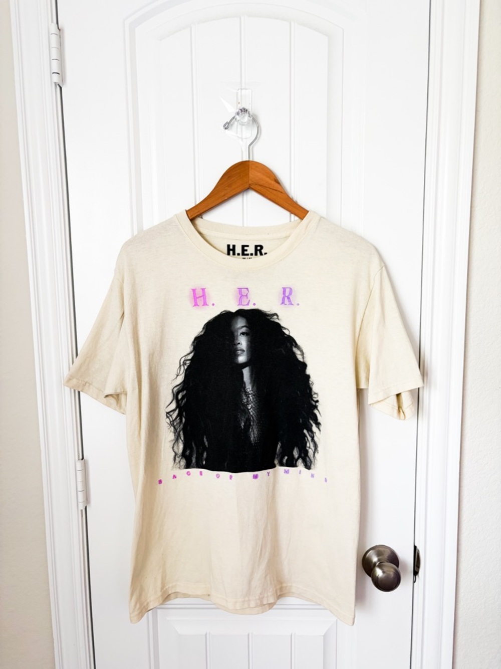 H.E.R. Cream Graphic Concert Tee with Pink Lettering Size Medium